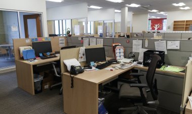 Azərbaycanda öz ərizəsi ilə işdən çıxanlara - Müavinət Verilə Bilər