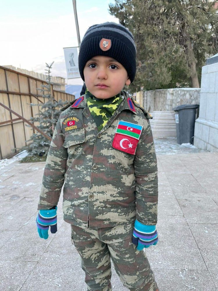 Prezident Şuşada «ən balaca general-leytenant»la görüşdü