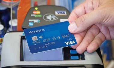 Visa əməliyyat komissiyalarını ləğv edir