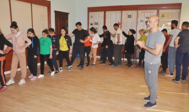 Ustad dərslərinə start verilib