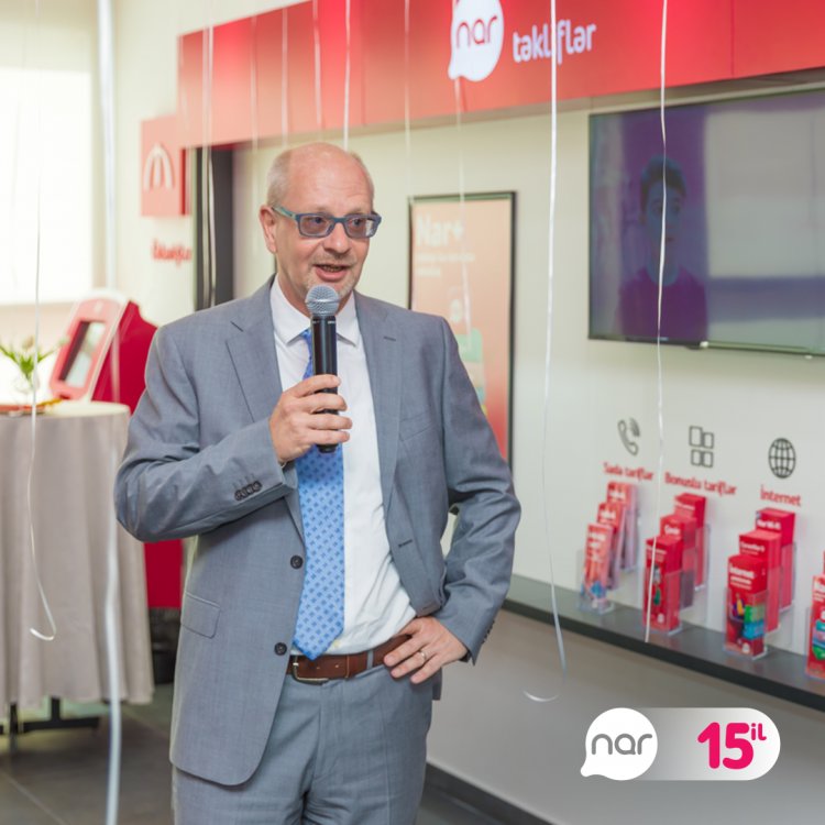 “Nar” yeni mərkəzini təqdim etdi