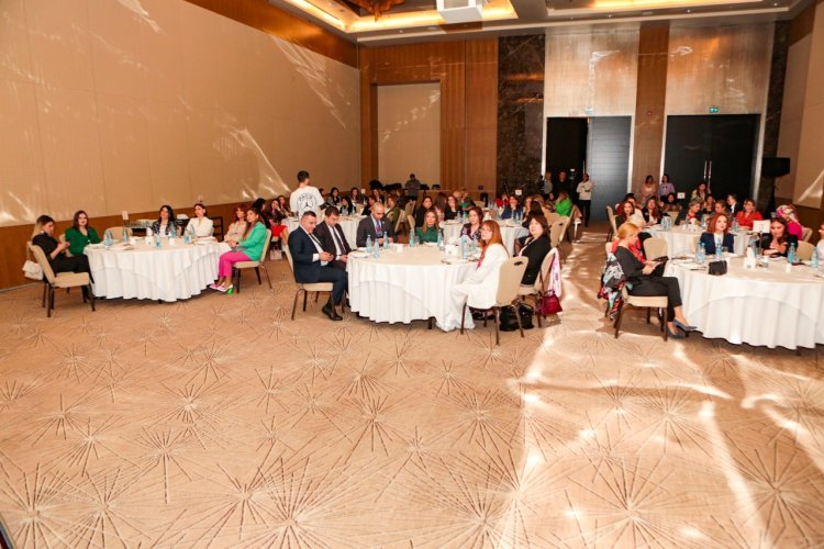 “Sahibkarlar Günü”nə həsr olunmuş tədbir keçirilib