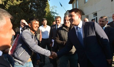 İcra başçısı vətəndaşların problemlərini dinləyib