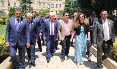 “Azəri Home Chef”in təşkilatçılığı ilə çiyələk festivalı keçirilib