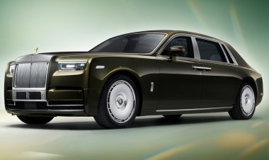 “Bespoke” Heykayələri: “SILENT MOTION” Galereya