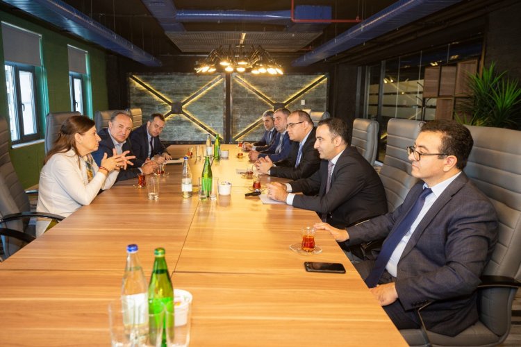 Serbiya nümayəndə heyəti "ASAN xidmət"də