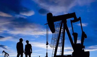 Dünya əmtəə birjalarında neft 5%-dən çox ucuzlaşıb