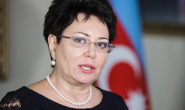Elmira Axundova Azərbaycanın Ukraynadakı səfiri vəzifəsindən geri çağrılıb