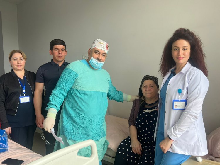 Respublika Klinik Xəstəxanası qazi anasını əməliyyat edib