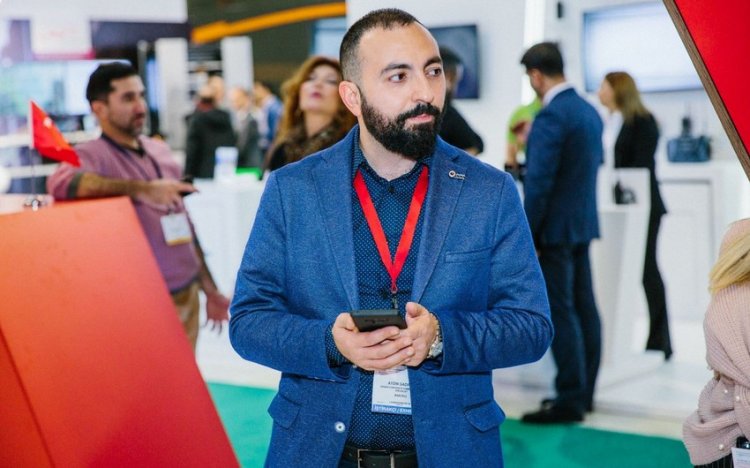 Peşəkar PR mütəxəssisi “Bakcell”dən ayrılıb