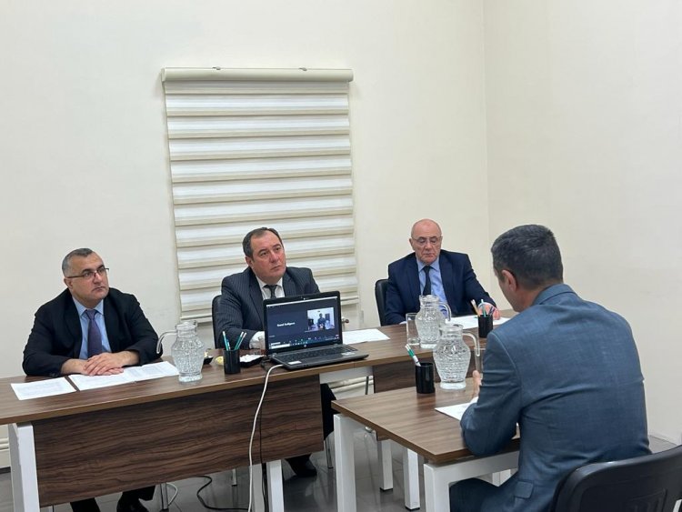 Mediatorlar imtahan verdilər