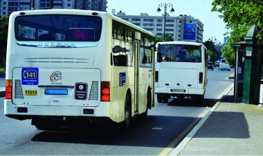 Nağdsız ödəniş sistemi ilə fəaliyyət göstərən marşrut avtobuslarının sayı artıb