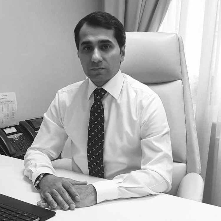 Keçmiş səfir vəfat edib