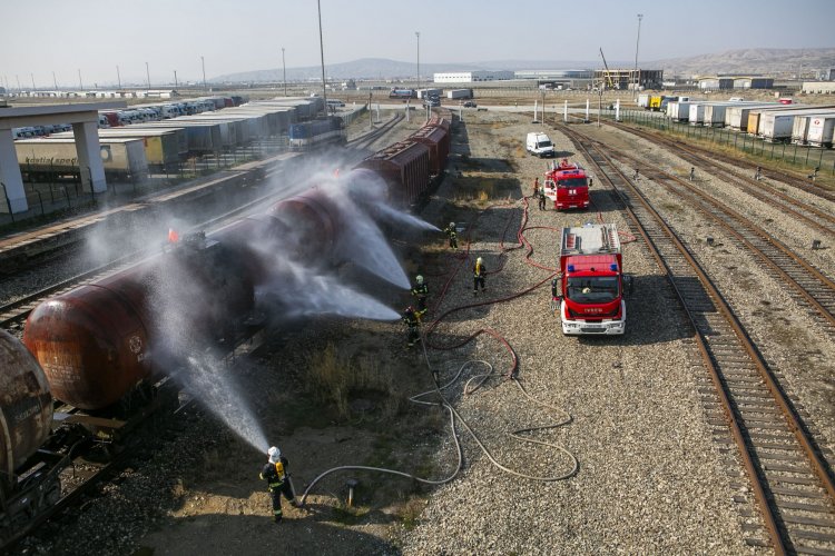 FHN Dəniz Limanında xüsusi təlim keçib