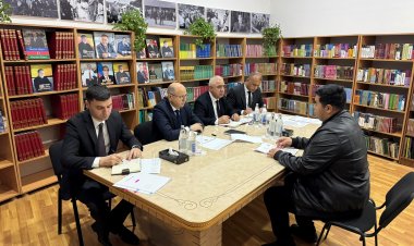 Energetika naziri Qazaxda vətəndaşları qəbul edib