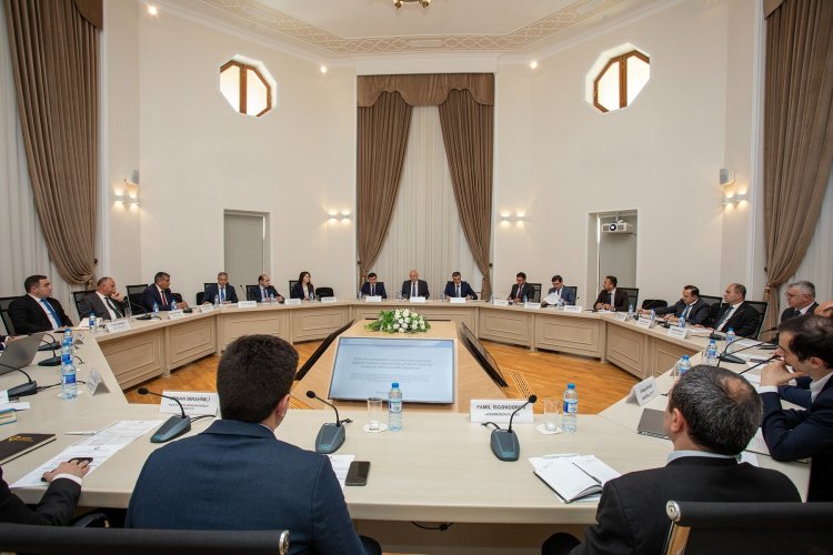 Nazir müavinin rəhbərlik etdiyi İşçi Qrupunun iclasında