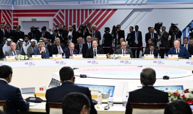 Uğurlu xarici siyasət!