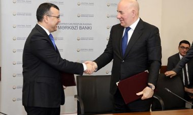 Sahil Babayev Elman Rüstəmovun qardaşı oğluna