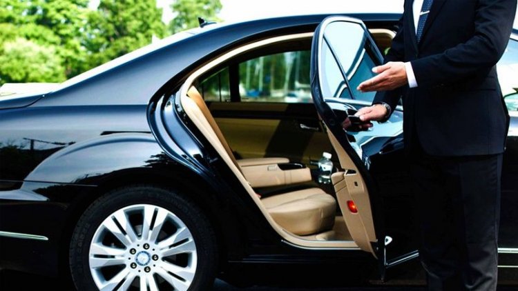 Bu deputatlara “Mercedes E 300” maşınları veriləcək