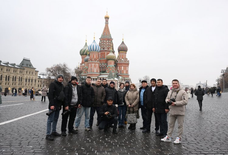 Gilavar Foto Klubunun üzvləri Moskvada