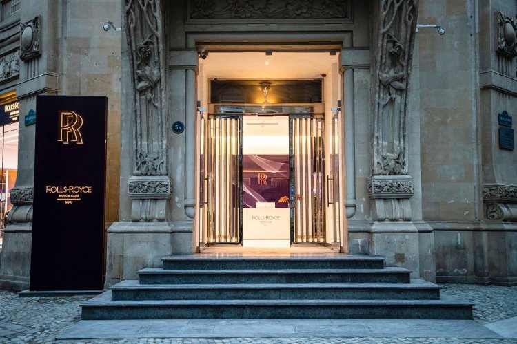 "Rolls-Royce Motors Cars Baku" yeni şourumu açıldı