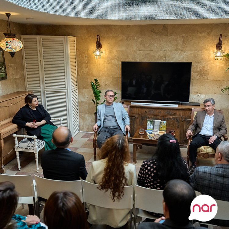 “Nar”dan Ümumdünya Kitab Gününə dəstək