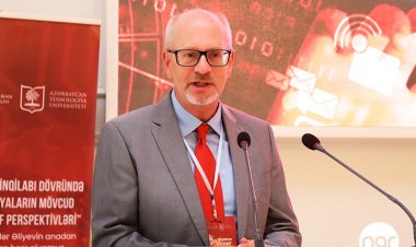 “Nar”ın baş icraçı direktoru Gəncədə keçirilən konfransda çıxış edib