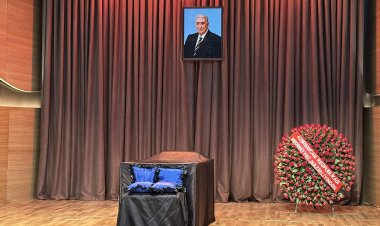 Prezident Arif Babayevin vəfatı ilə bağlı nekroloq imzaladı