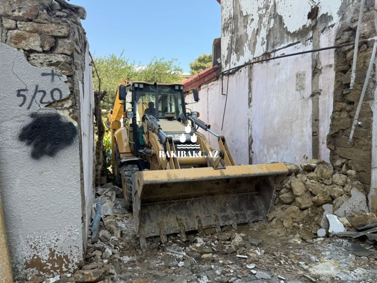 “Sovetski”də söküntü işlərinə başlanıldı