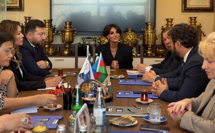 Mediasiya təşkilatında Qazaxıstan nümayəndə heyəti ilə görüş keçirilib